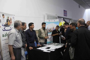برپایی ایستگاه‌‌های سلامت با محوریت اطلاع‌رسانی برنامه «پزشکی خانواده و نظام ارجاع» در مصلی نمازجمعه گناباد